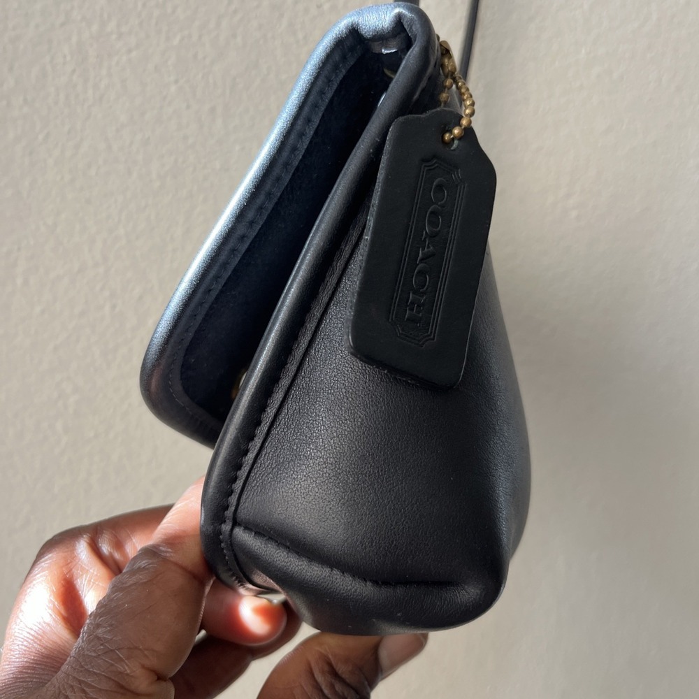 VTG Coach Everett Mini Coin Bag Black Leather Small Crossbody Purse USA 9934 - Picture 13 of 16